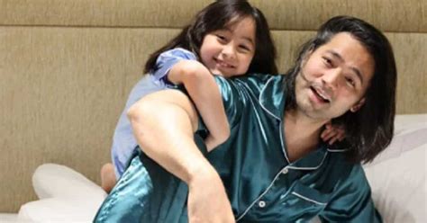 hayden kho education|Hayden Kho takes Scarlet Snow to school for her 1st day of in .